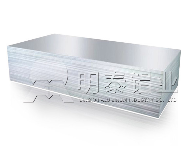 3104鋁板規(guī)格有哪些？明泰3104鋁板廠家,定制生產(chǎn),價(jià)格實(shí)惠